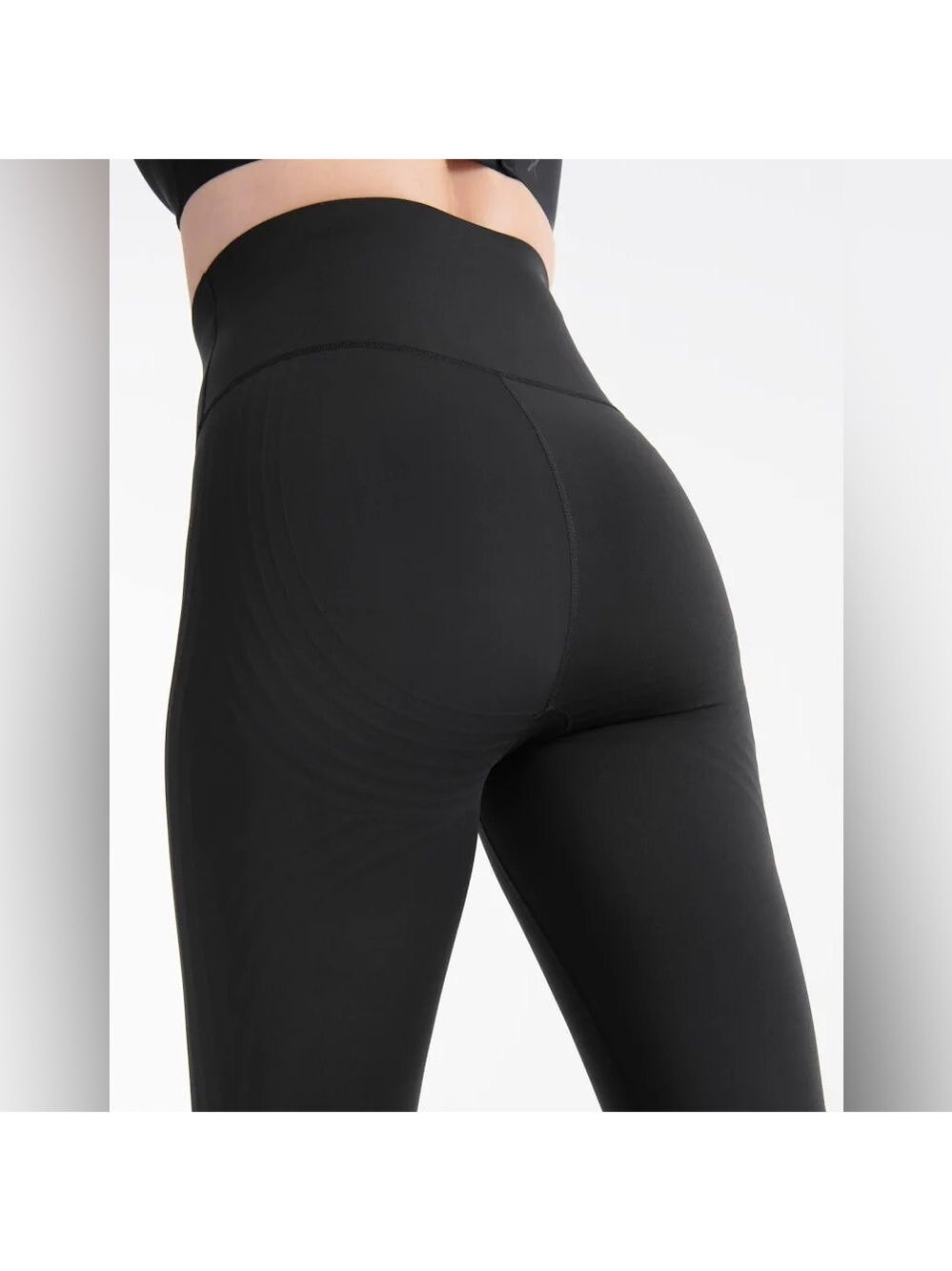 Knix Go with the Flow High Rise Leakproof Legging